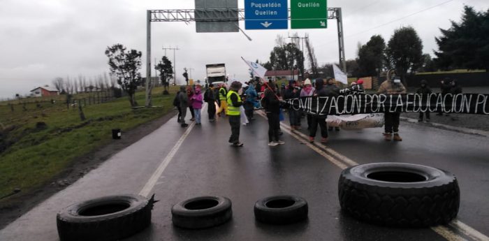 Chonchi Docentes Se Manifestaron En Sector Rotonda Radio Chiloe MRG