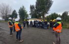 Quellón: Saesa refuerza seguridad de sus instalaciones en el sector urbano de la comuna con operativo de inspección de la red eléctrica.