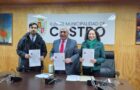 Castro: Municipalidad y Dirección de Obras Portuarias firman importante convenio para impulsar emblemáticas obras de borde costero.